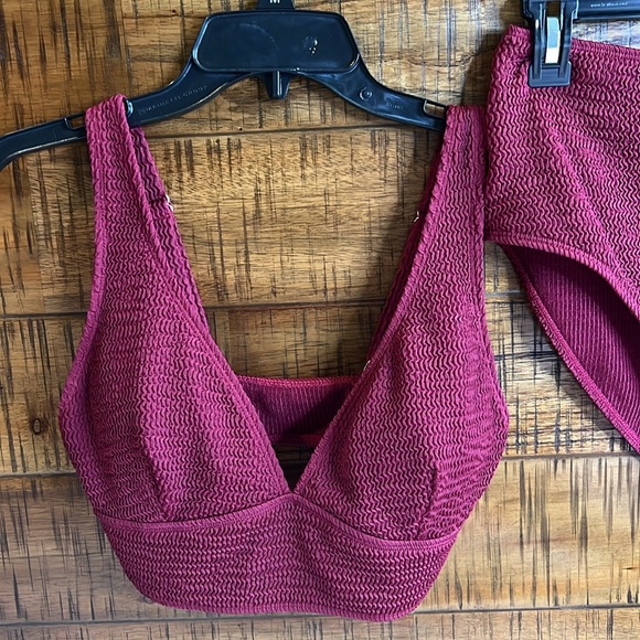High Waisted Solid Wine Red Bikini Size Medium - Picture 3 of 10
